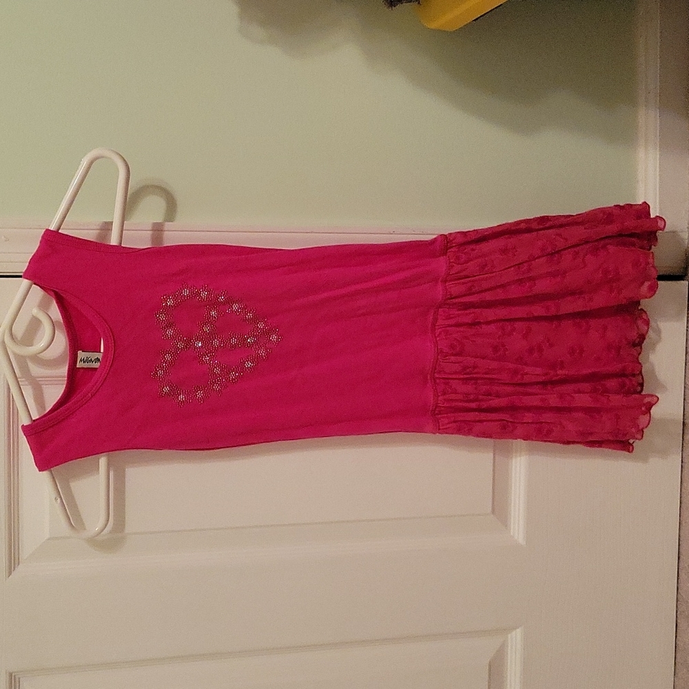 Pink sleeveless dress
